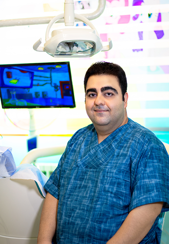 دکتر مجتبی عبدالهی متخصص دندانپزشکی کودکان